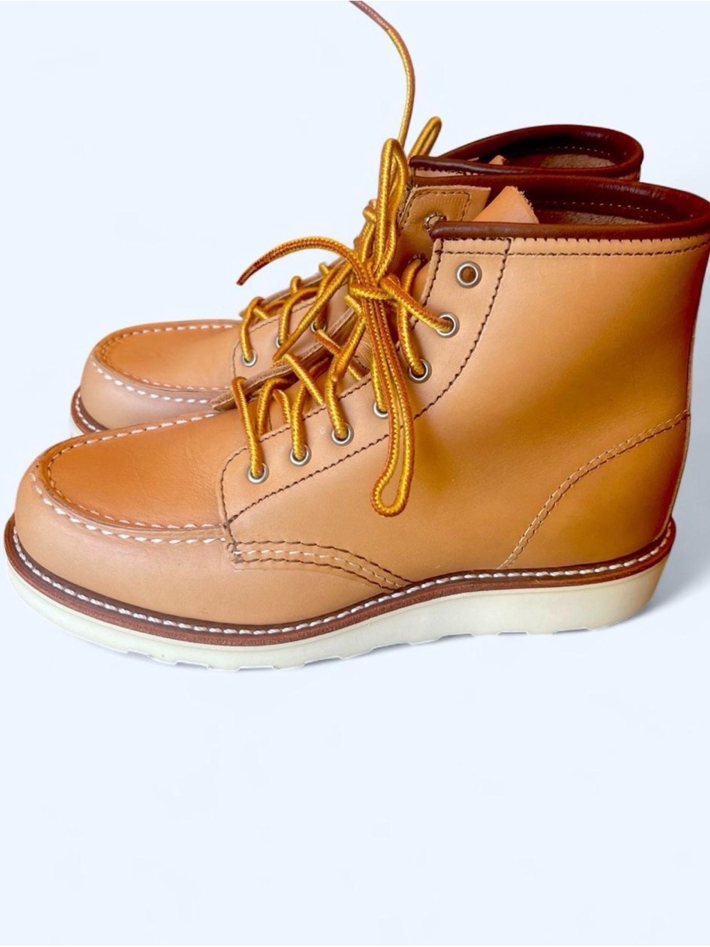 NIB Red Wing Heritage 3374 Women's 6" Classic Moc Toe Boot 6B Beige Pampas